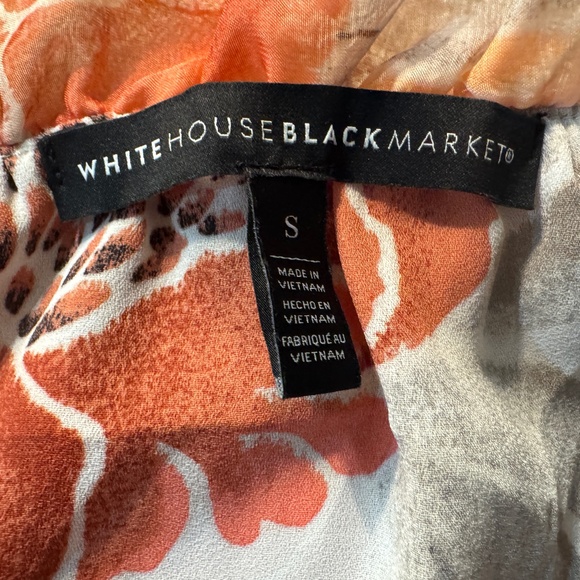 White House Black Market - Sleeveless Top, Tie-Waist, Size S, Flowy Material - Picture 4 of 4